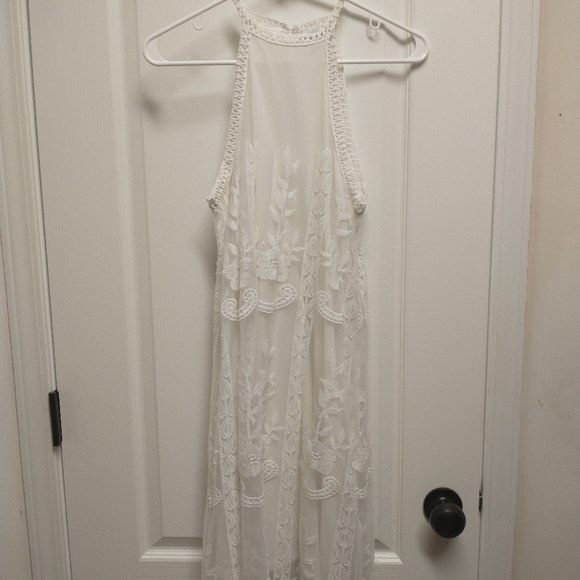 White lace /crochet Dress - Picture 1 of 4